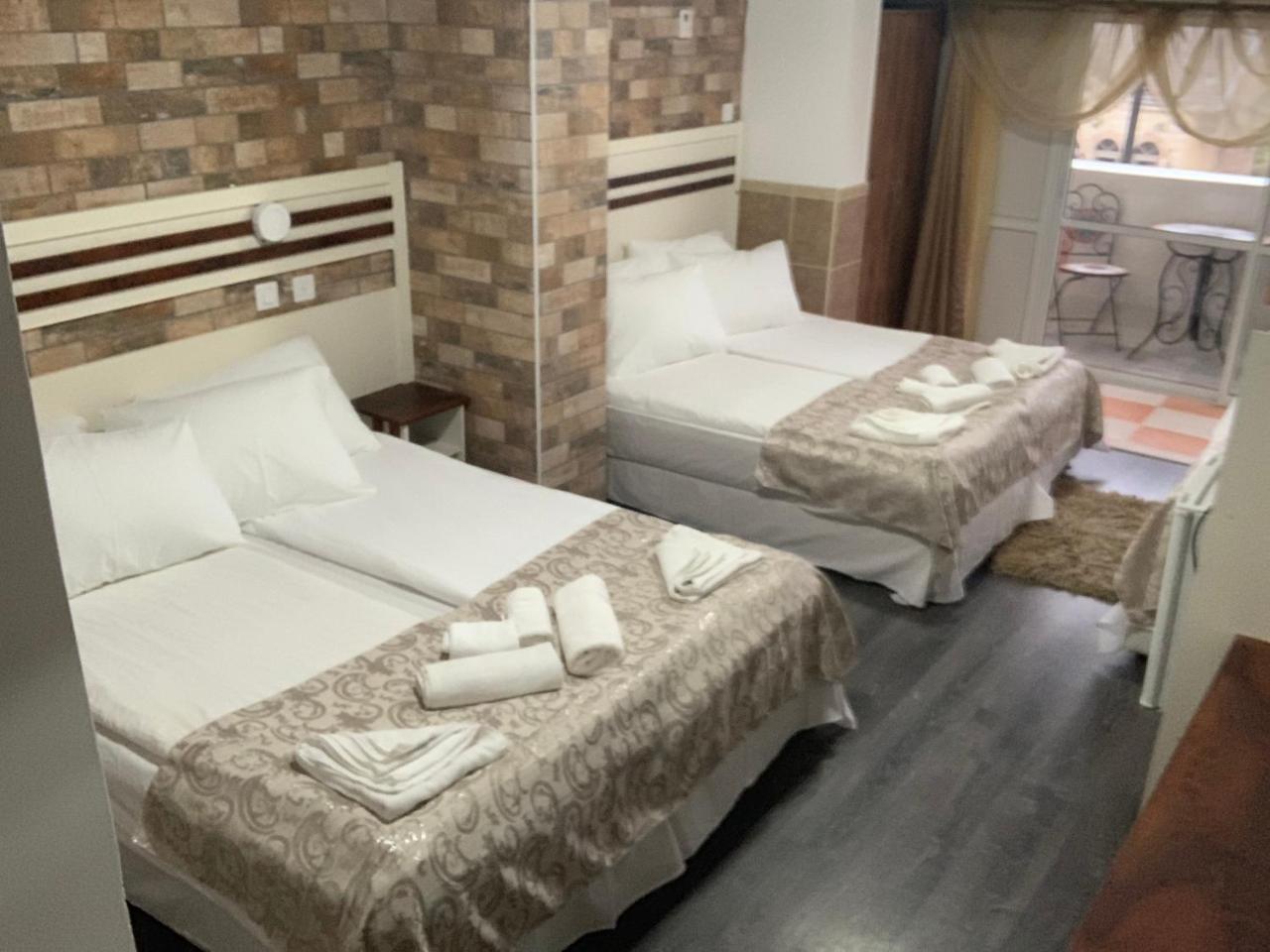 Alaska Inn Hotel Метула Экстерьер фото